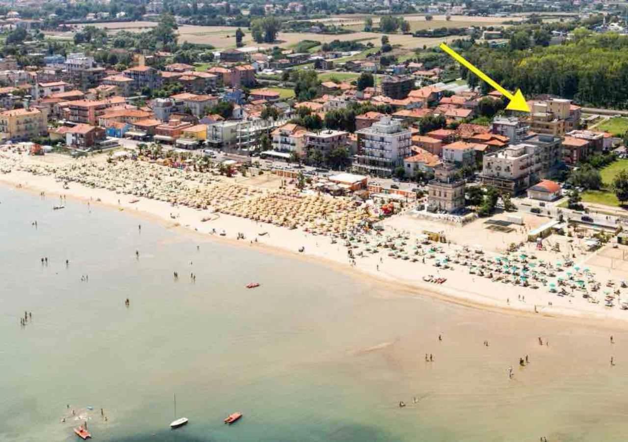 Residence Cima Rimini Esterno foto