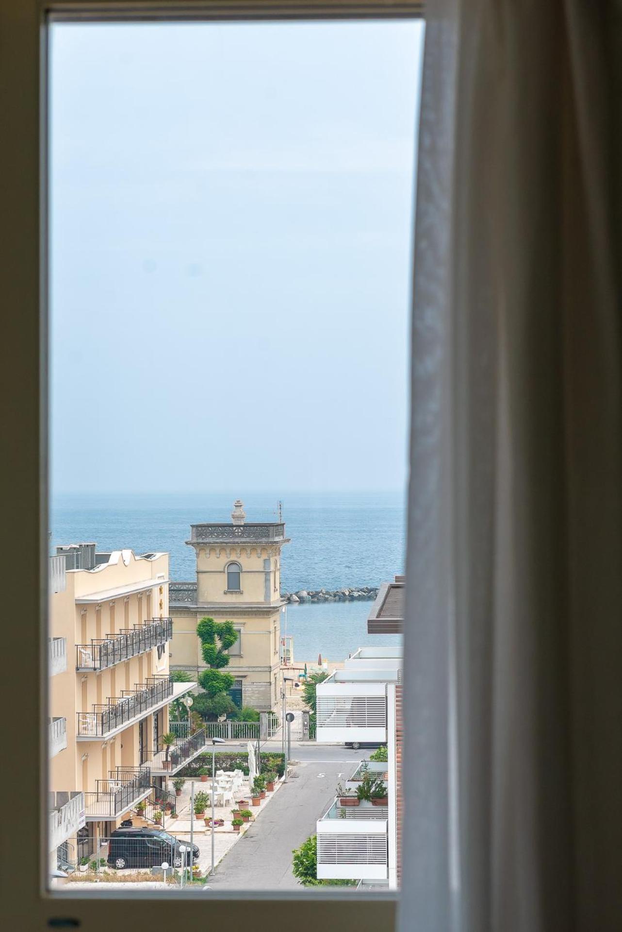 Residence Cima Rimini Esterno foto