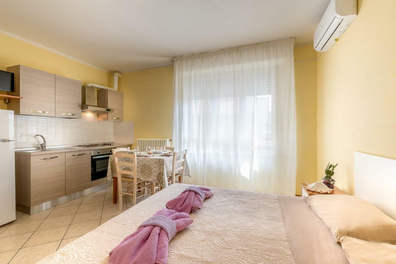 Residence Cima Rimini Esterno foto