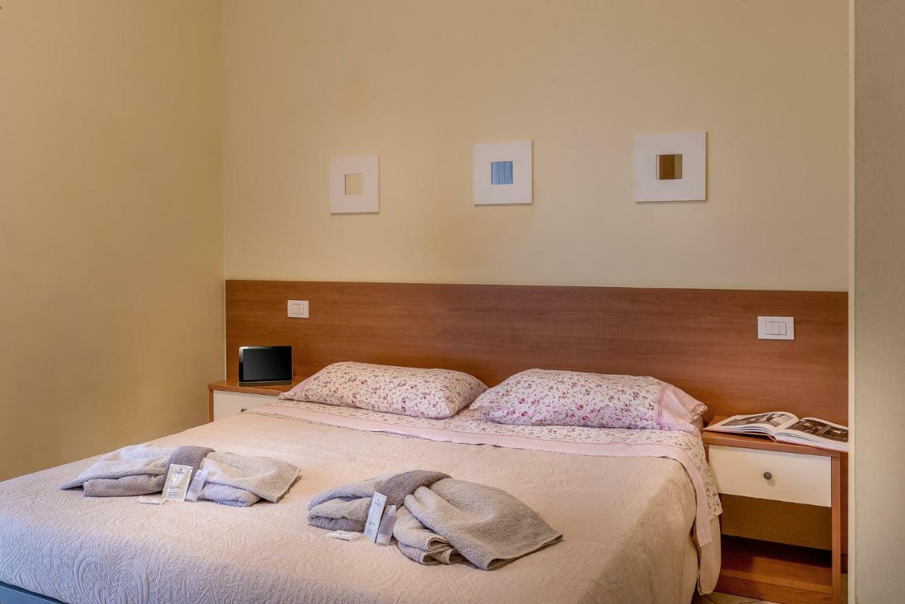Residence Cima Rimini Esterno foto